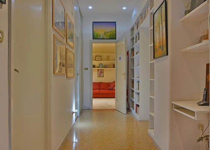 לינה וארוחת בוקר Elion