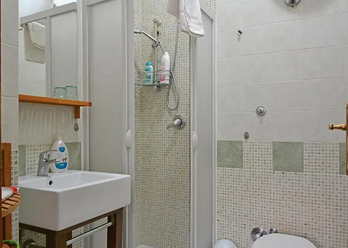 Elion לינה וארוחת בוקר